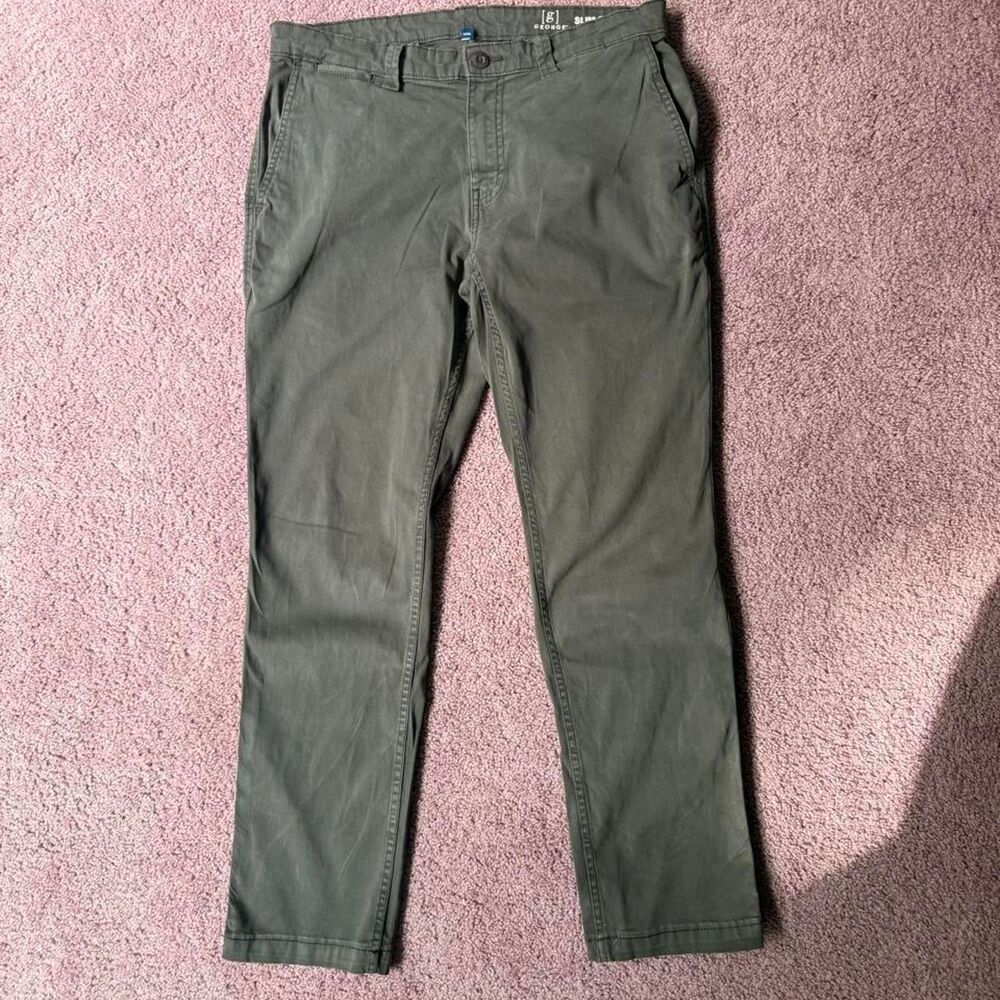 Undercover Men's Green and Khaki Trousers